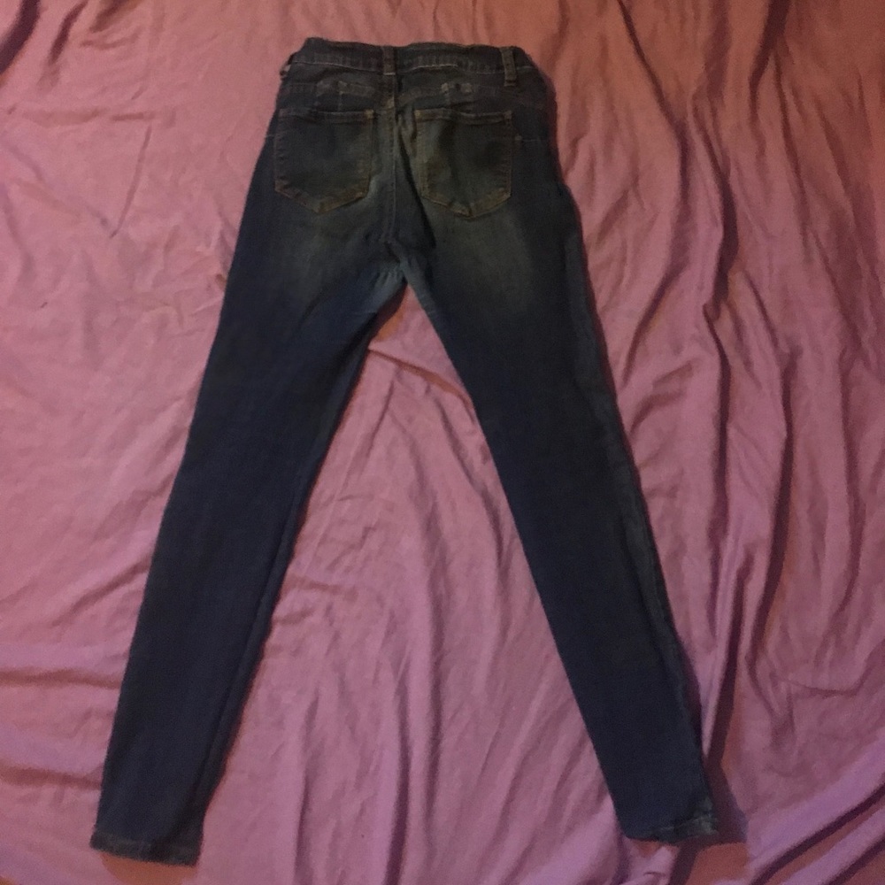 Jeans - Picture 2 of 3